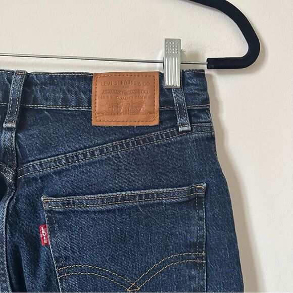 Levi’s 70’s High Slim Straight Dark Wash Jeans 28 - Picture 4 of 4